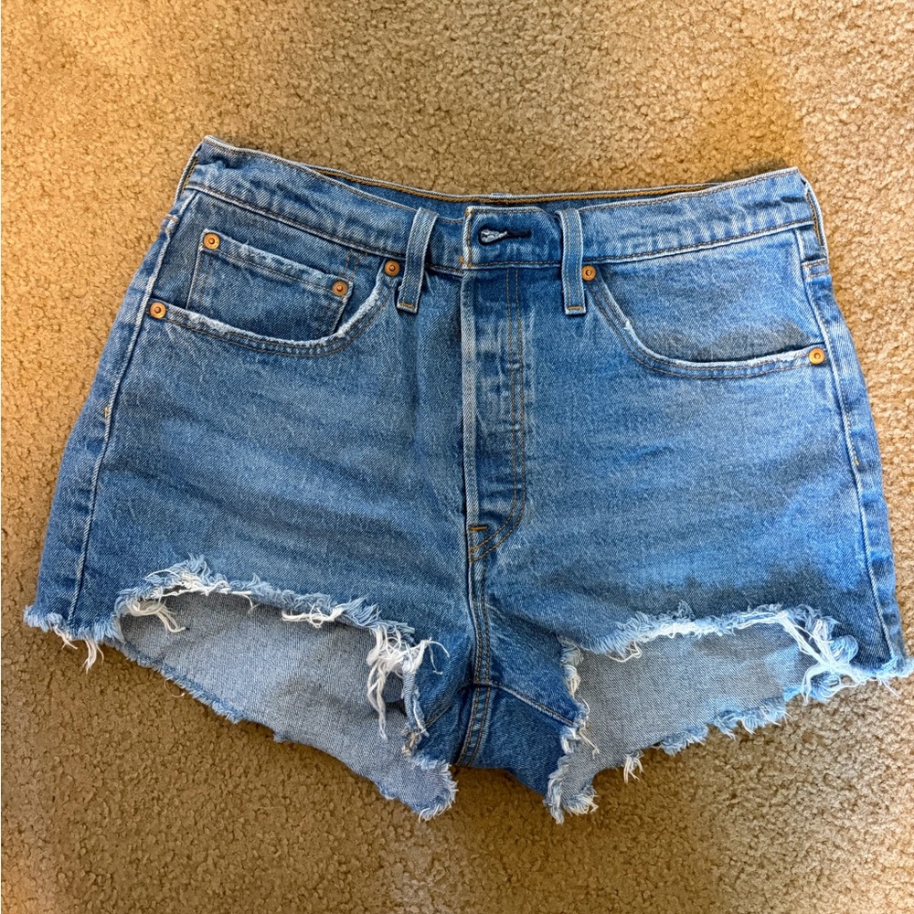 501 Levi Denim Shorts